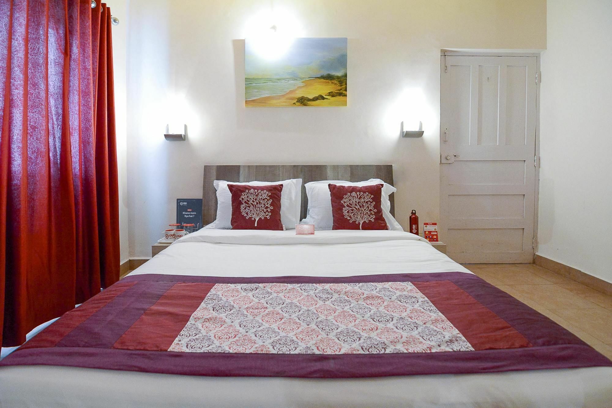 Q Lite Calangute Hotell Exteriör bild
