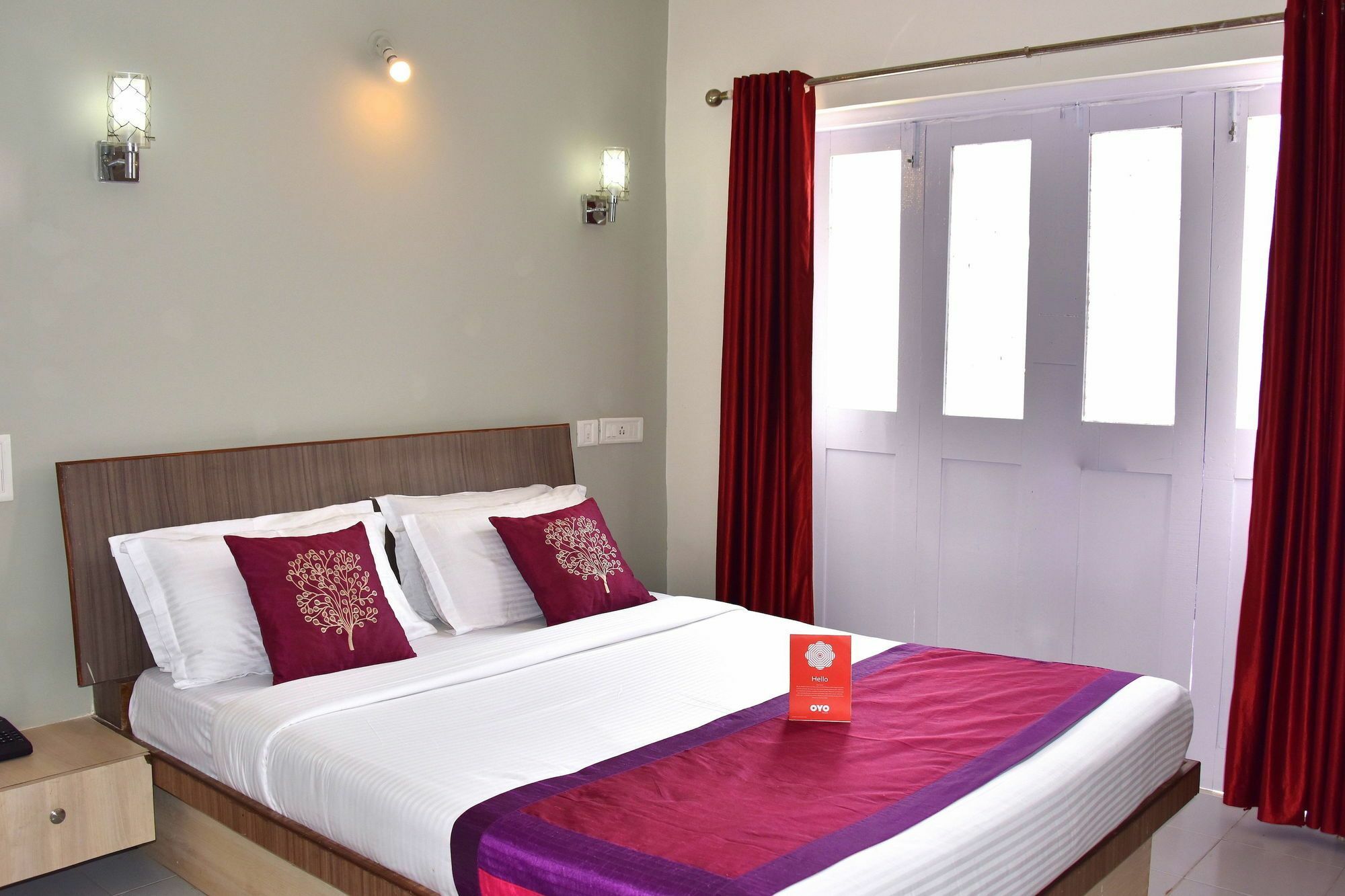Q Lite Calangute Hotell Exteriör bild